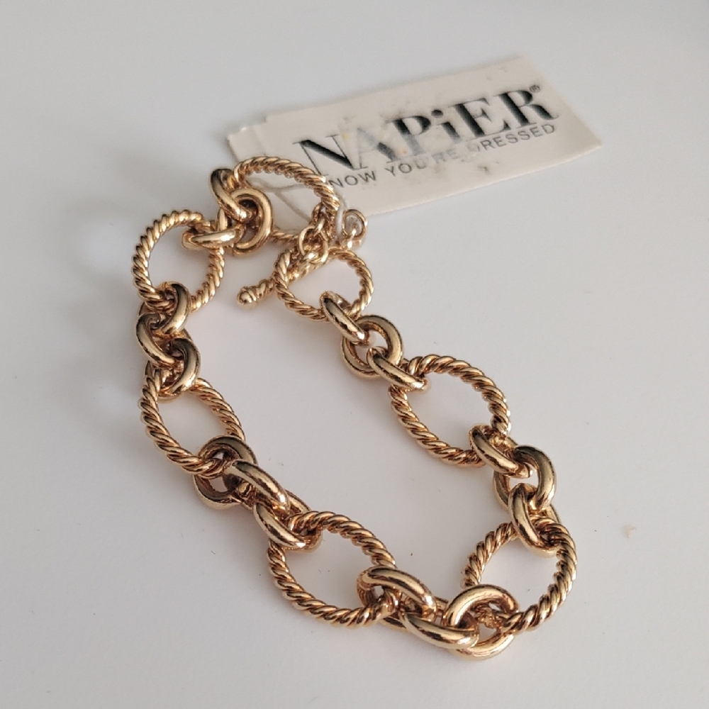 Napier Gold-Tone Twisted Rope Link Toogle Bracelet 6.5